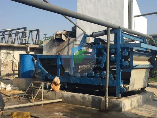 Washing belt filter press